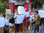 Emak-Emak Tolak Stockpile Batu Bara di Bandarlampung