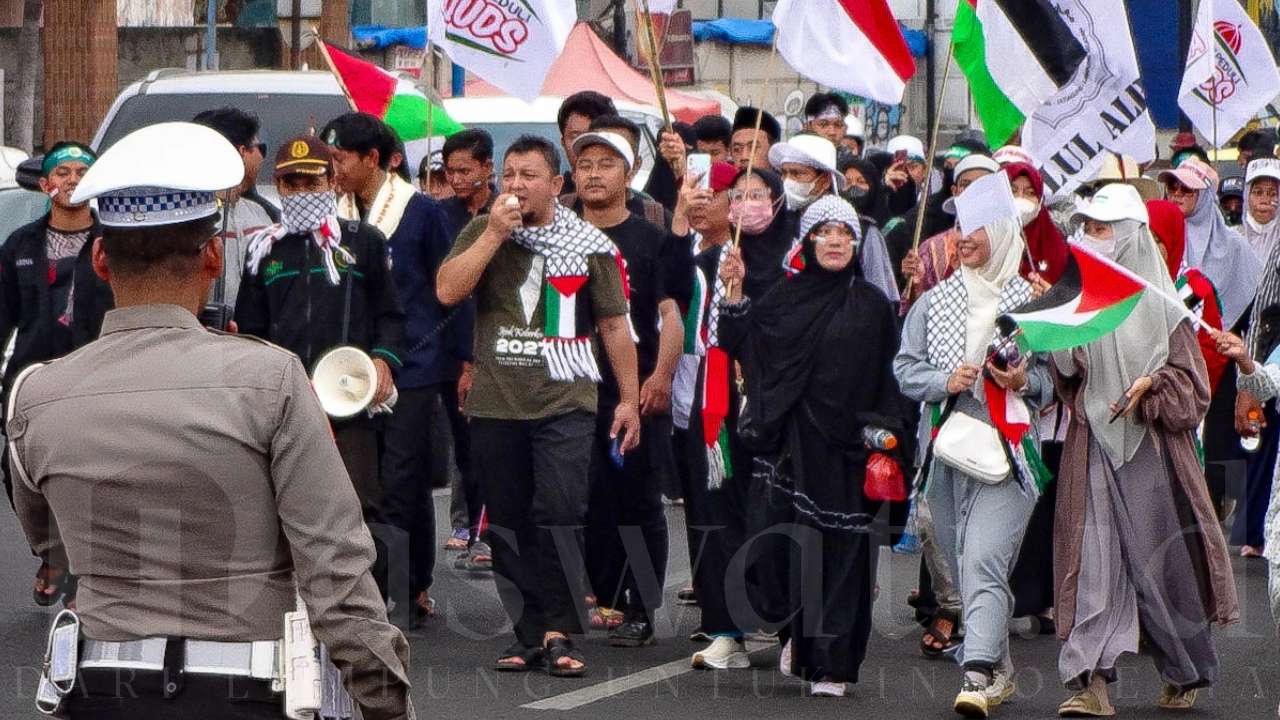 Aksi Solidaritas Kemanusiaan Lampung Bersama Palestina, Polisi dan Pengunjuk Rasa Guyub