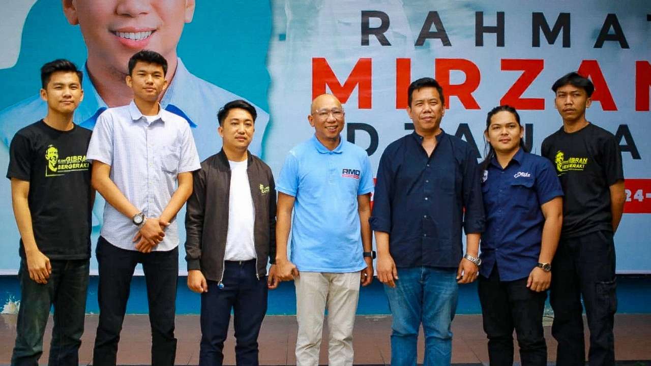 Gibran Rakabuming Raka Utus Relawan Bertemu RMD