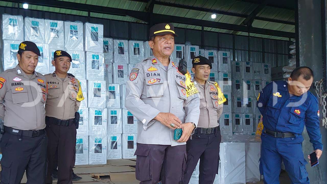 Pengemasan Logistik Pilkada Bandarlampung Tersisa 4 Kecamatan