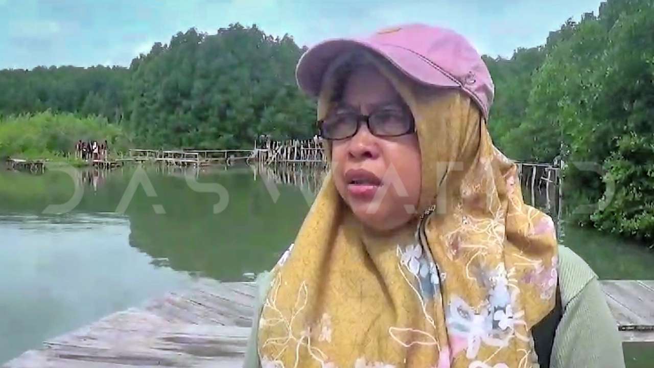 Liburan Seru Sambil Menjaga Bumi di Mangrove Cuku Nyinyi