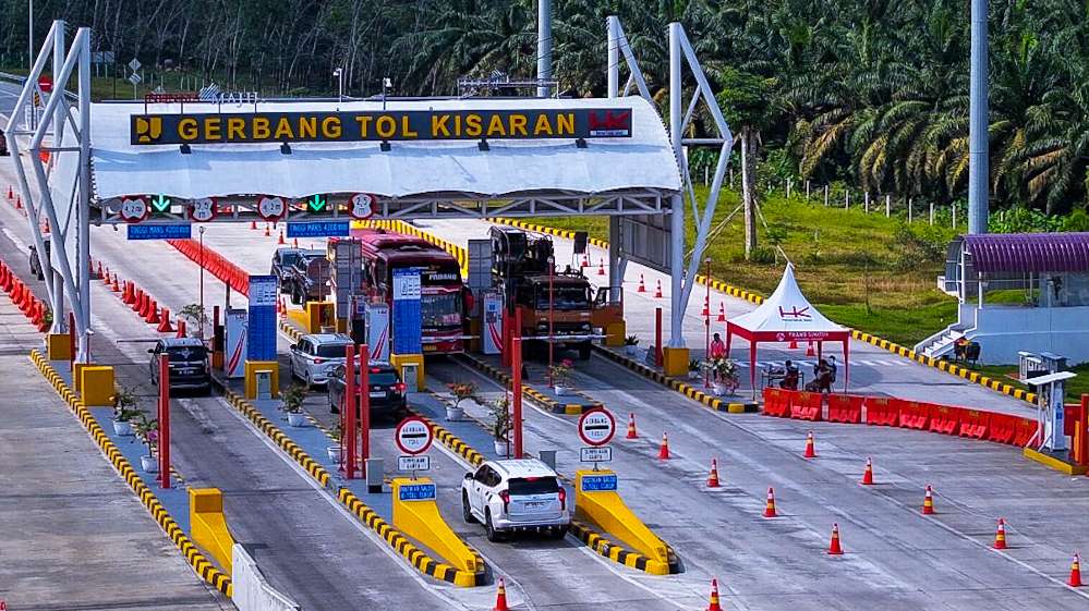 Tol Trans Sumatra Dilintasi 2,2 Juta Kendaraan Selama Natal & Tahun Baru