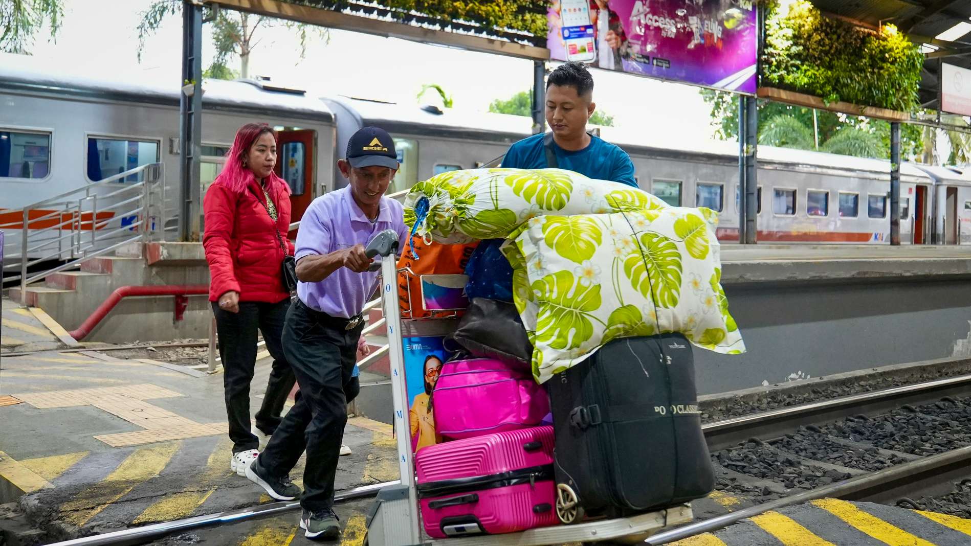 68.085 Penumpang Aman dan Nyaman Naik KAI Tanjungkarang