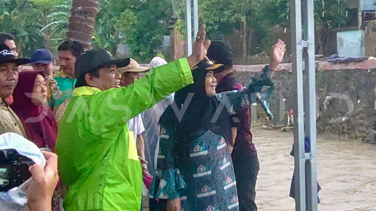 Wali Kota Bandarlampung Tinjau Korban Banjir Sepulang Umroh