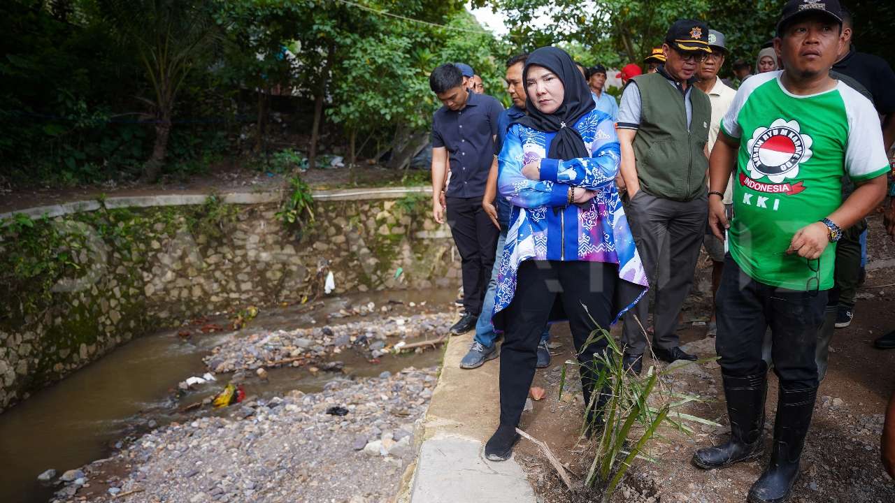 Eva Dwiana: 12 titik sungai perlu dinormalisasi