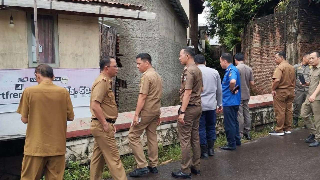 Satgas Temukan Rumah di Atas Saluran Air Penyebab Banjir Bandar Lampung