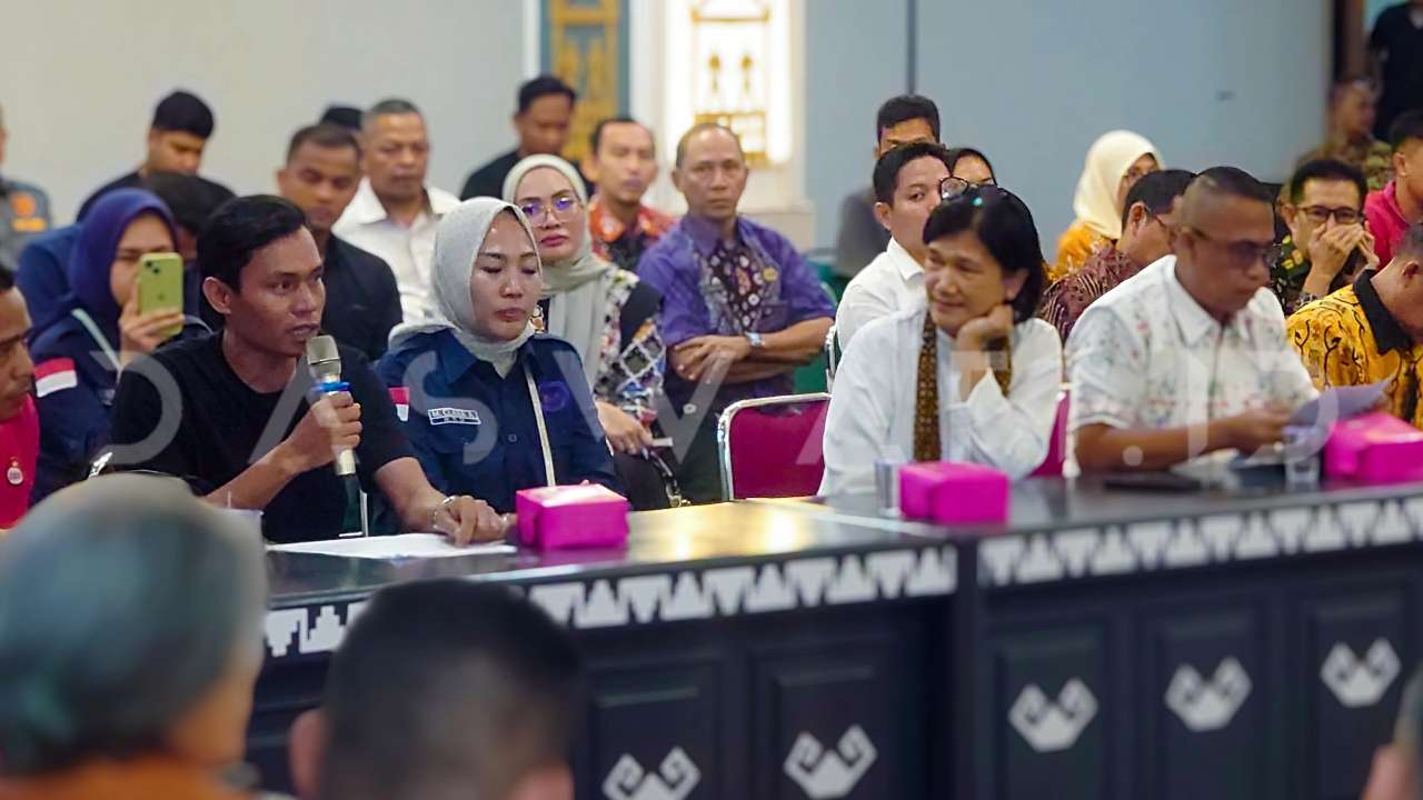 Buruh PT San Xiong Steel Indonesia Ancam Demo Besar-besaran