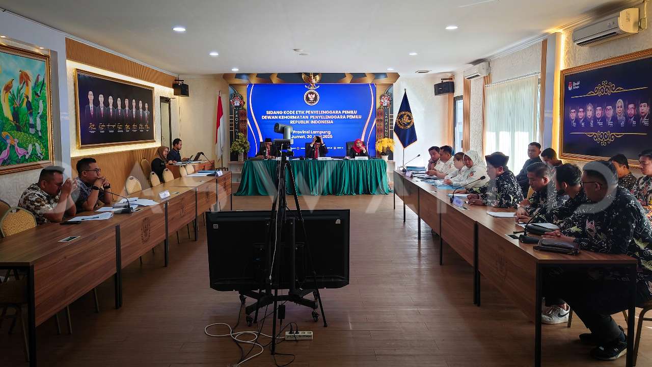 Sidang Etik Bawaslu Lampung Timur, Tio: Penyelenggara Harus Tertib Administrasi