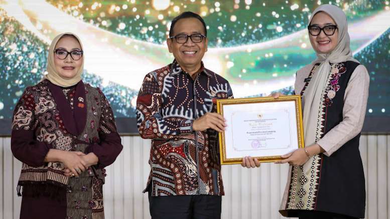 Provila: Guratan Emas Lampung untuk Masa Depan Anak Provila: Guratan Emas Lampung untuk Masa Depan Anak