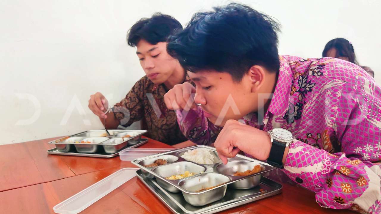 Gizi untuk Raga, Semangat untuk Jiwa: Refleksi MBG di SMAN 1 Bandar Lampung