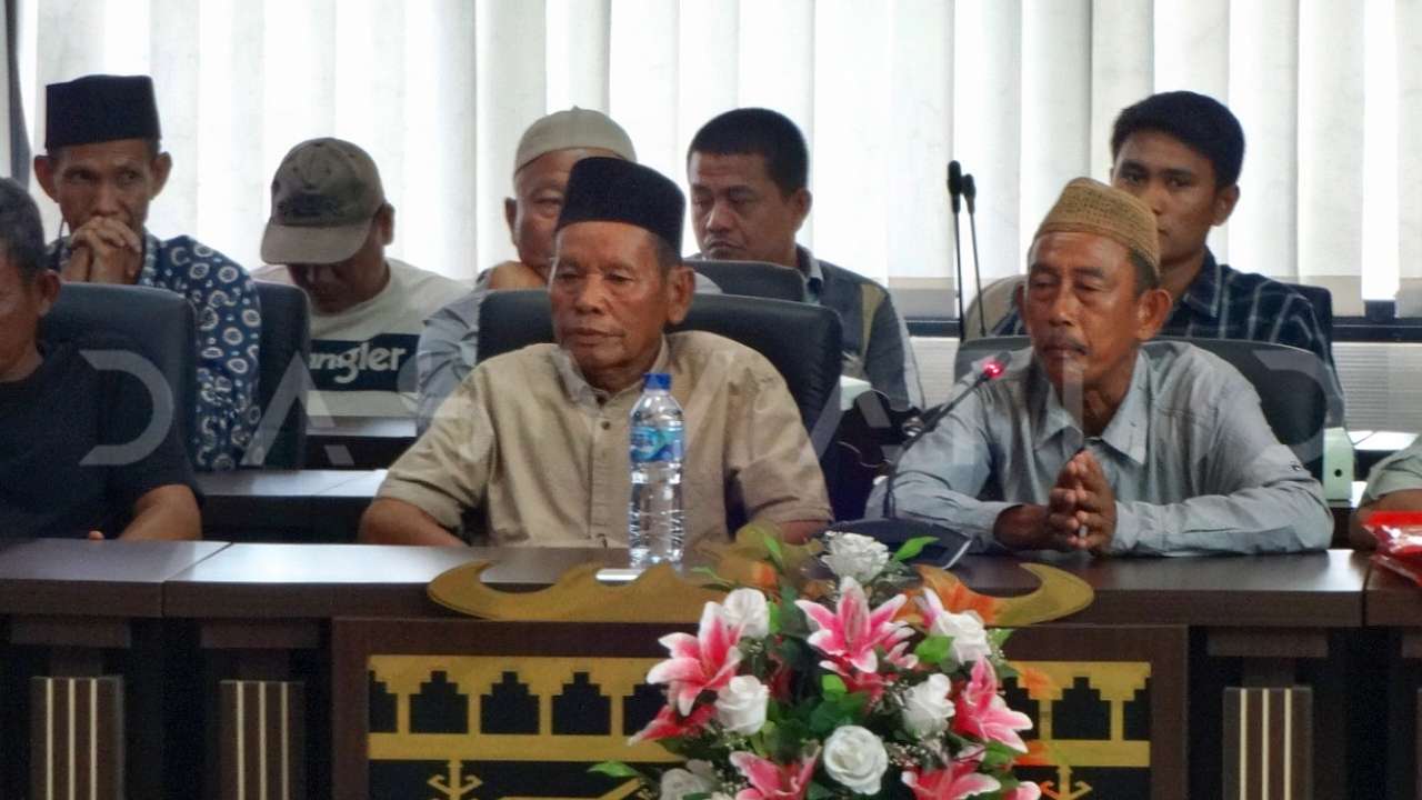 Mencari Keadilan di Ruang Parlemen: Suara Warga Anak Tuha Didengar Komisi I DPRD