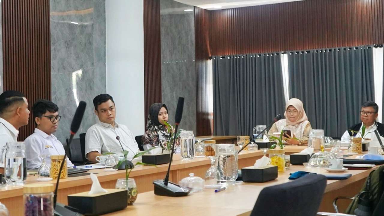 Tantangan dan Peluang Peningkatan Indeks Ekonomi Digital Lampung Tantangan dan Peluang Peningkatan Indeks Ekonomi Digital Lampung