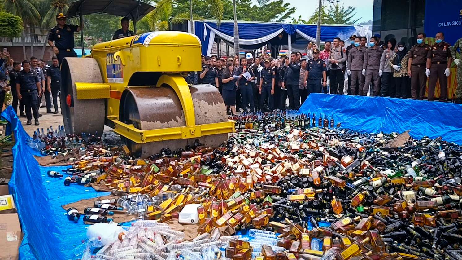 Jaringan Rokok Ilegal dan Narkotika Digulung di Lampung-Bengkulu