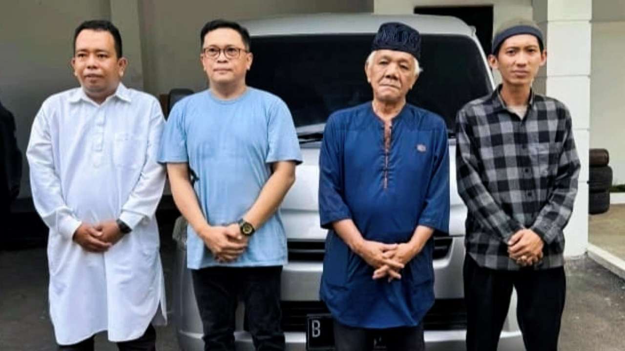 Helmy Santika Sentuh Perjuangan Sunyi Relawan Kanker Lampung