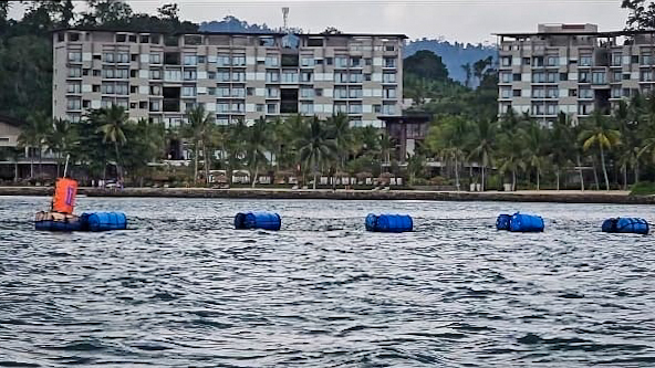 Blokade Laut Ilegal Marriott dan Jeritan Nelayan Pesawaran