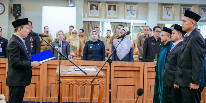 Marindo Kurniawan Lantik Kadis Perindag: Fokus Perkuat Ekonomi Daerah