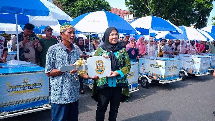 Gerobak UMKM Bandar Lampung: Mahal di Anggaran, Gaib di Lapangan