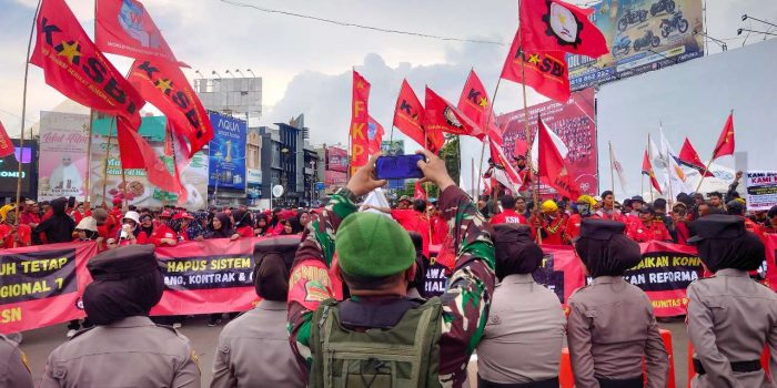 Hari Buruh 2026: Asa Layak di Negeri yang Tak Berpihak
